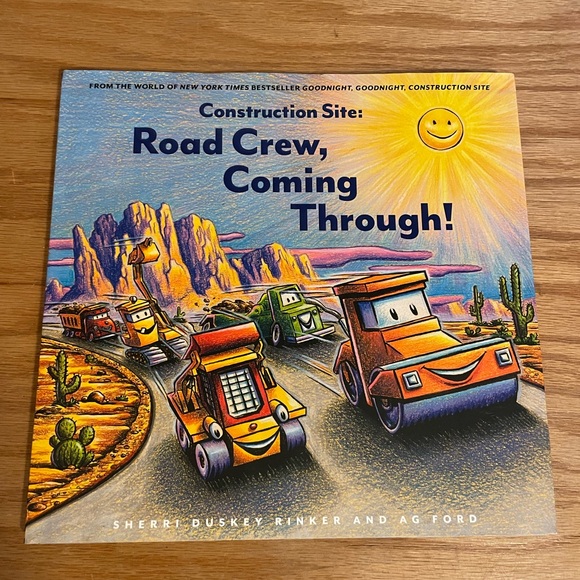 Set of 5 hardcover vehicle themed children’s books. - Picture 4 of 6